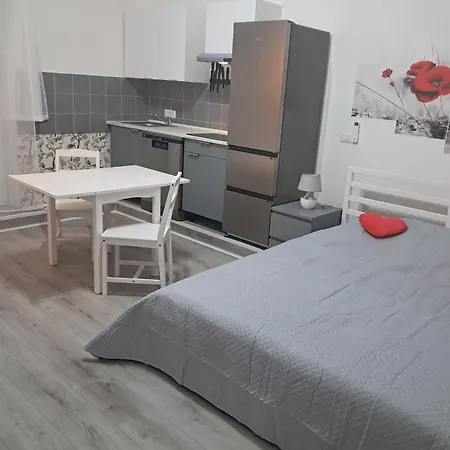 Rosso Апартаменты *