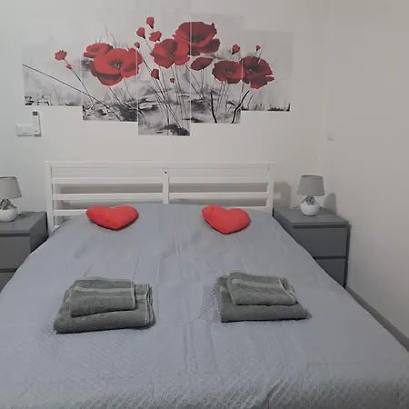 Rosso Apartament